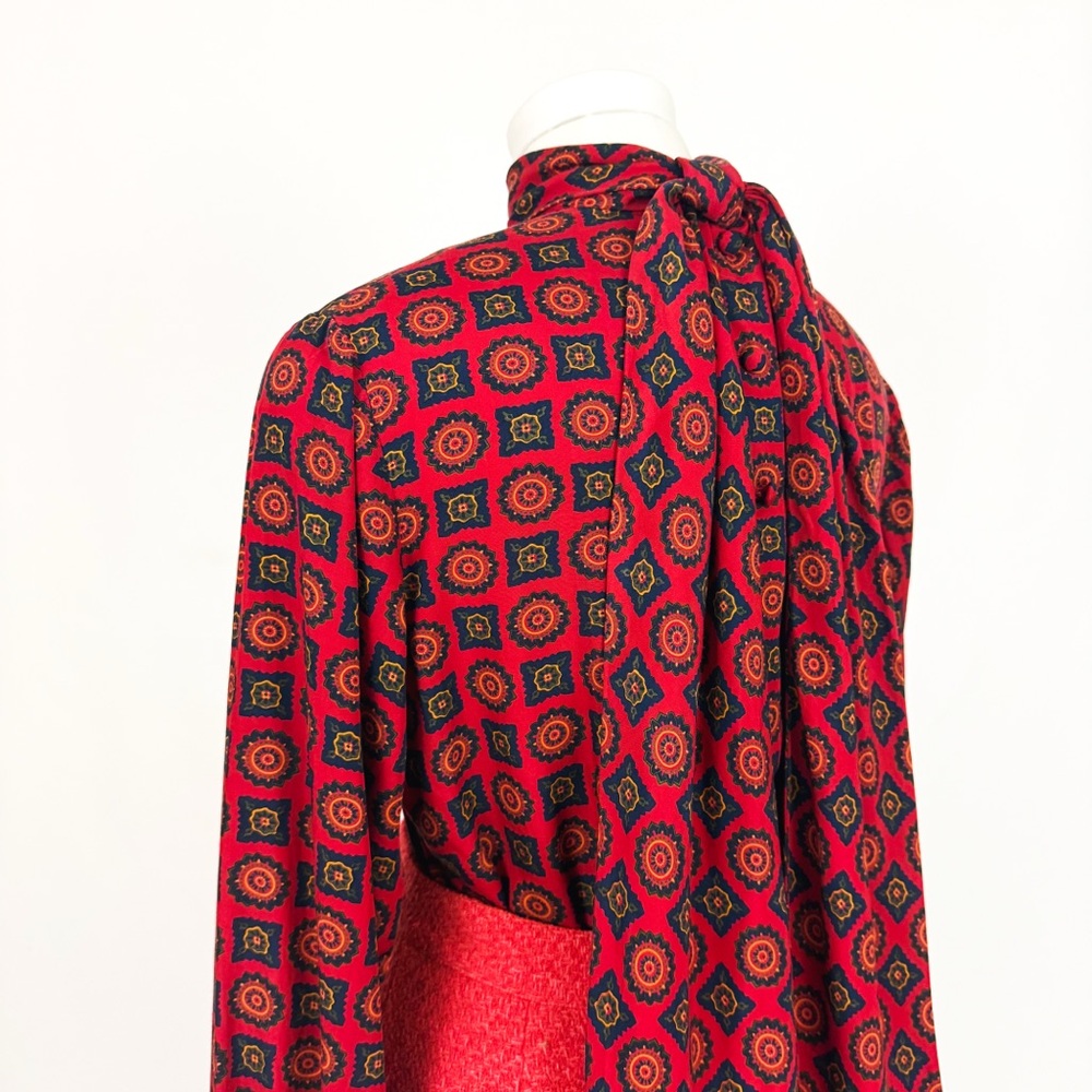 Vintage 90’s Tie-Neck Patterned Blouse in Red | Size M